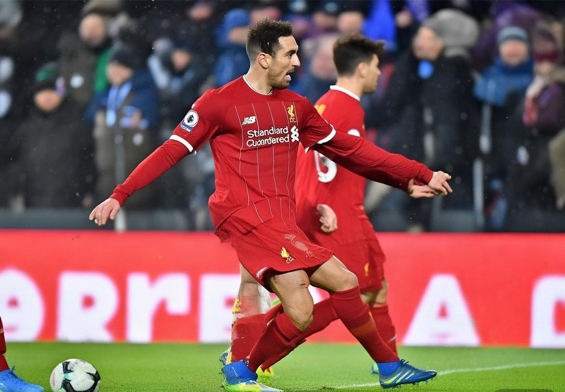 国际足联俱乐部世界排名：西甲双雄闪耀，巴塞罗那强势回归前三，皇马领跑，利物浦排名第五